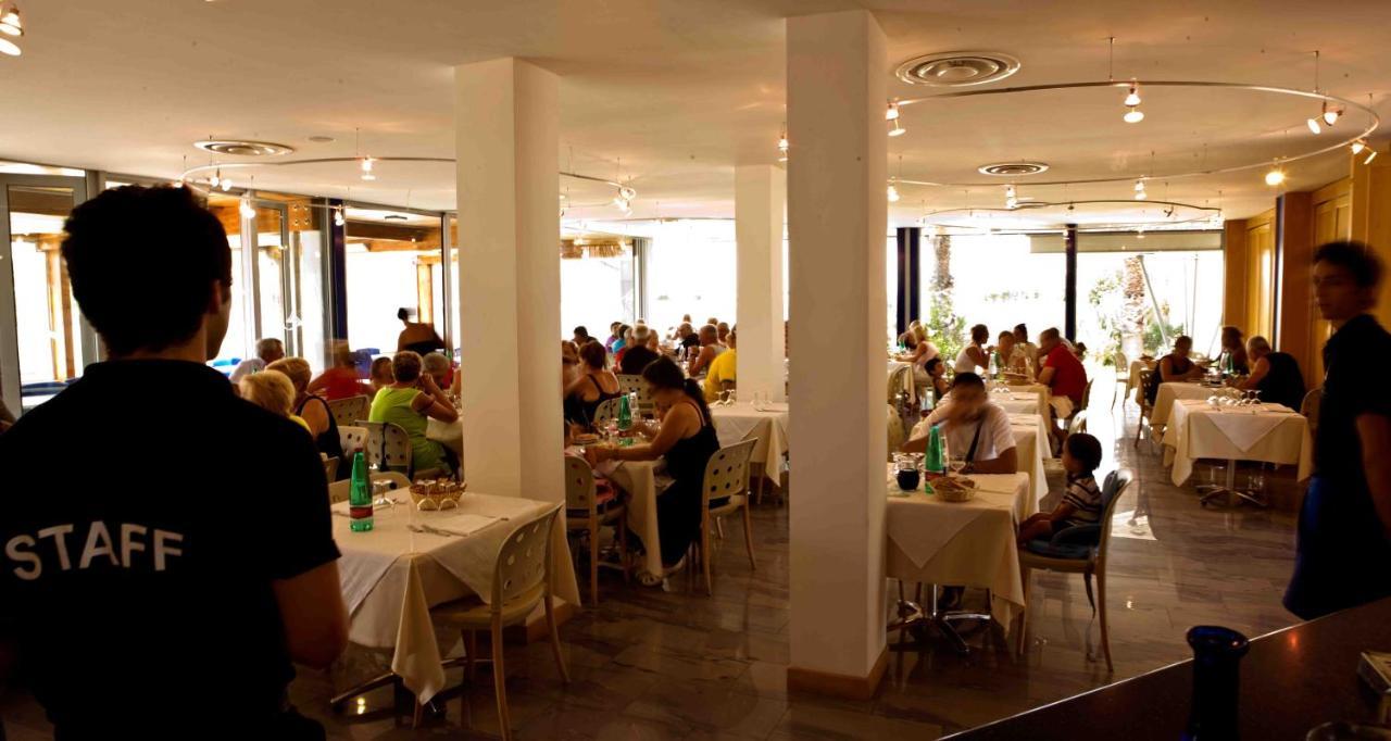 African Beach Hotel-Residence Manfredonia Eksteriør bilde