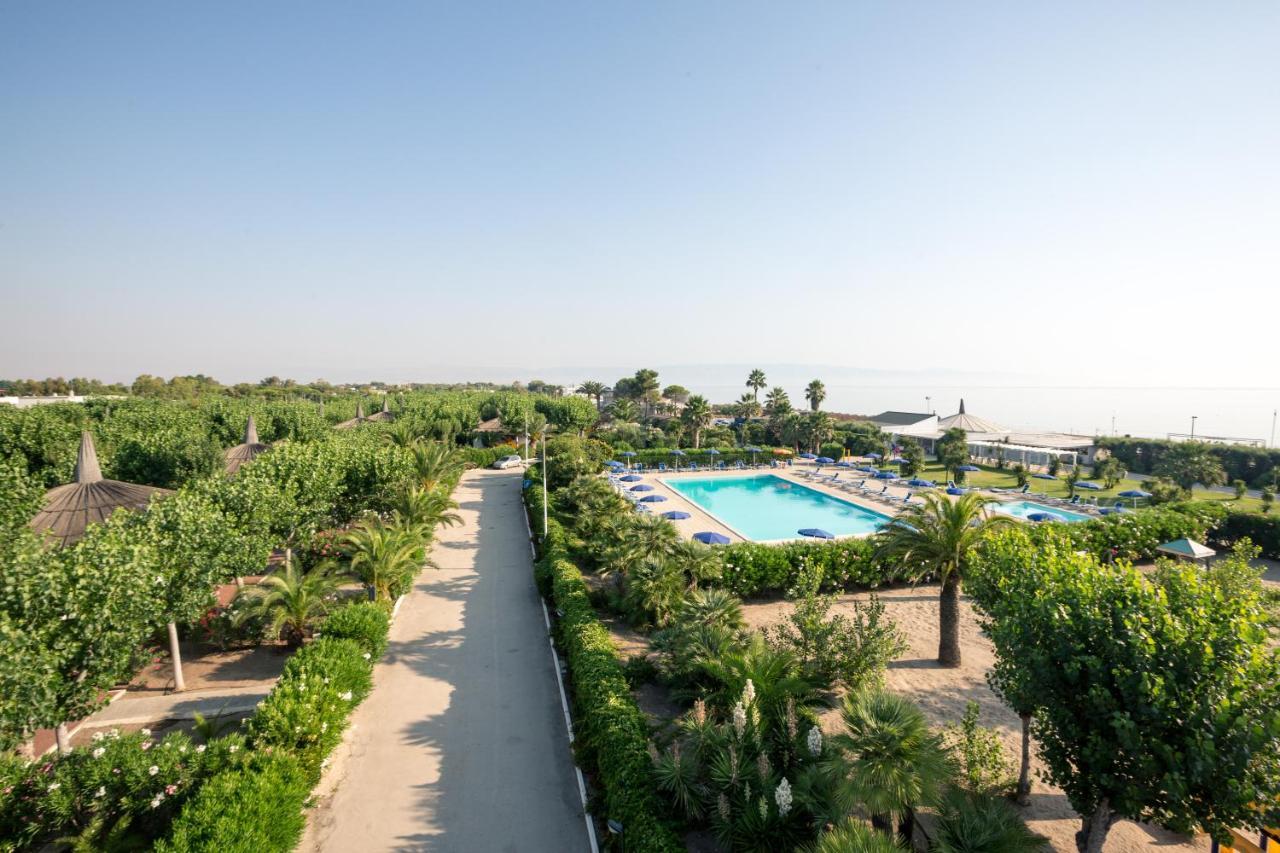 African Beach Hotel-Residence Manfredonia Eksteriør bilde