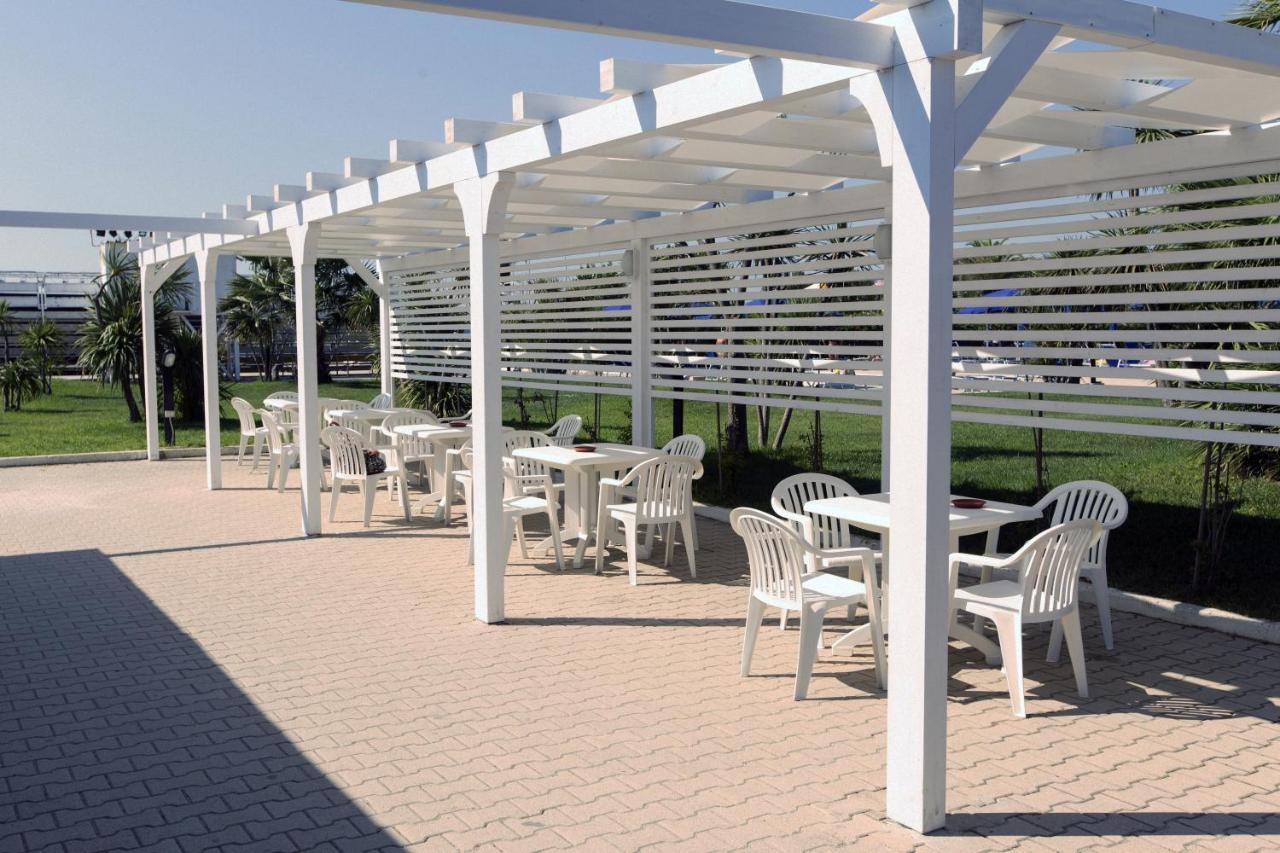 African Beach Hotel-Residence Manfredonia Eksteriør bilde