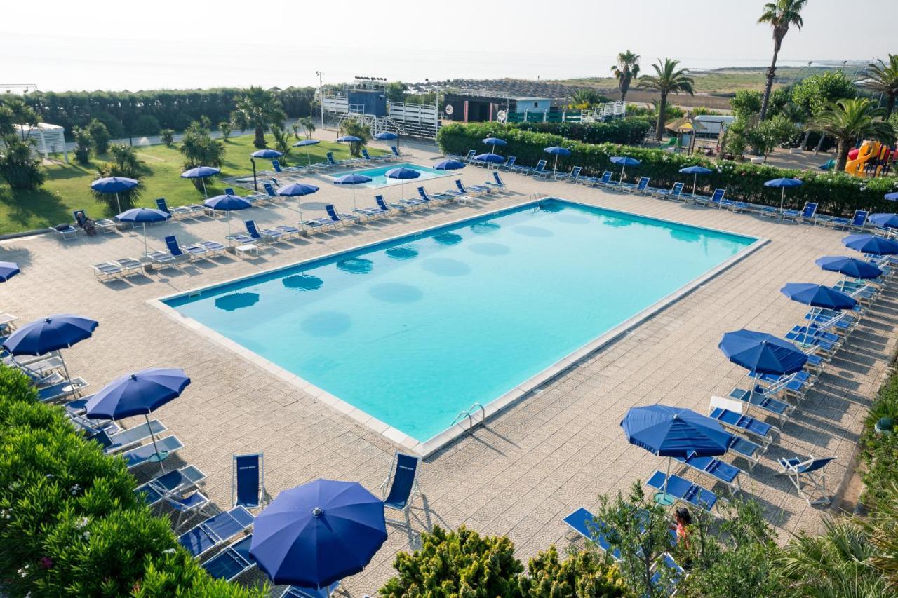 African Beach Hotel-Residence Manfredonia Eksteriør bilde